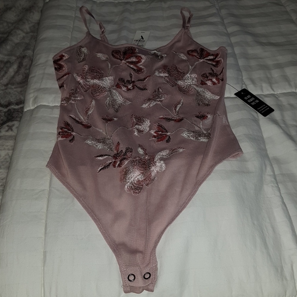 Express XS women's body suit new with tags